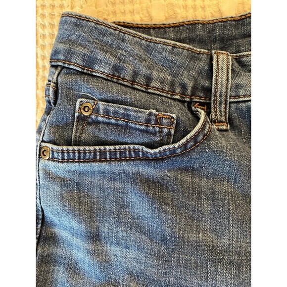 Lee Blue Capris Classic Denim Style - Picture 11 of 12